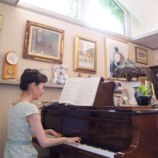 郡山のピアノ教室のばら音楽教室　ピアノ教室内の様子02
